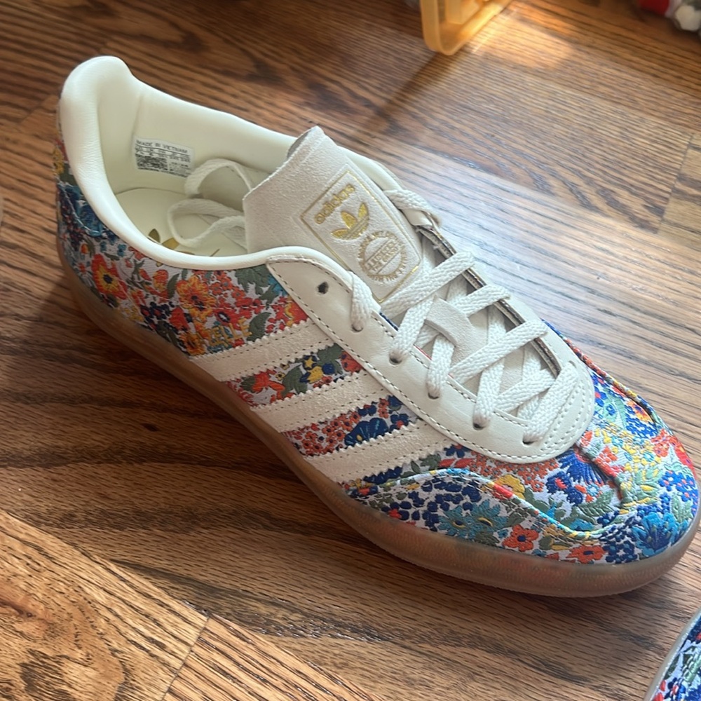 New liberty of London adidas gazelle shoes - Picture 12 of 12